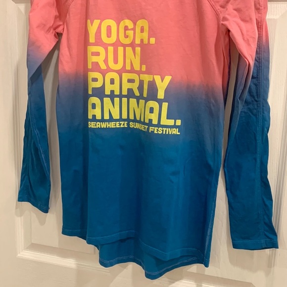 Lululemon Seawheeze Sunset Festival Pink Blue Long Sleeve Sweater - Picture 5 of 10